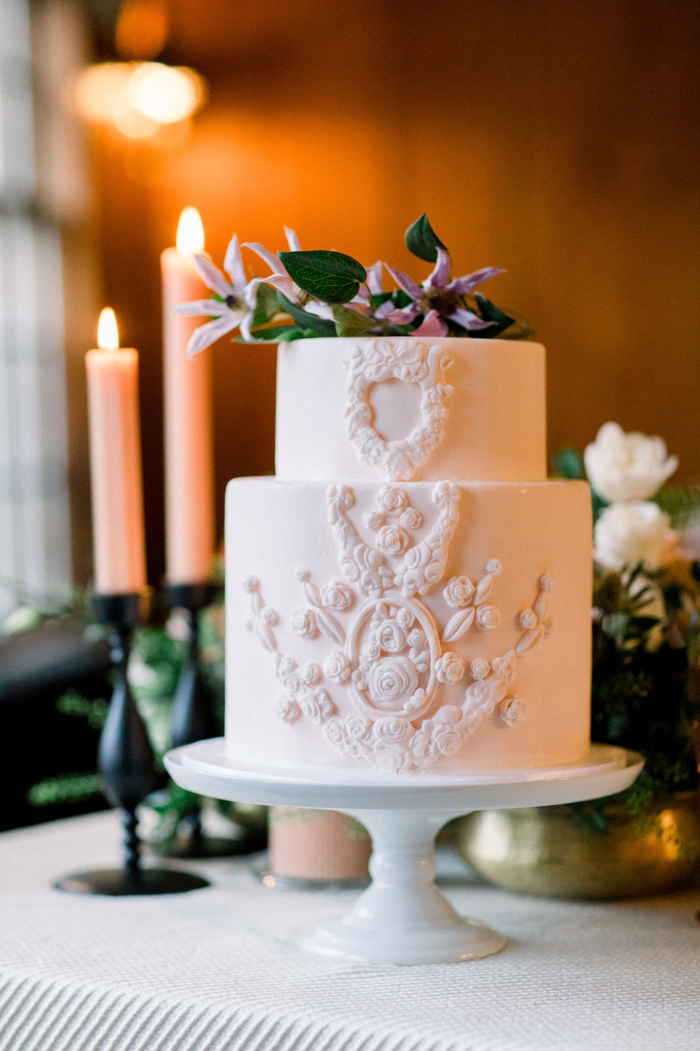 Blush and cream wedding inspiration at the Horse and Hound Inn
