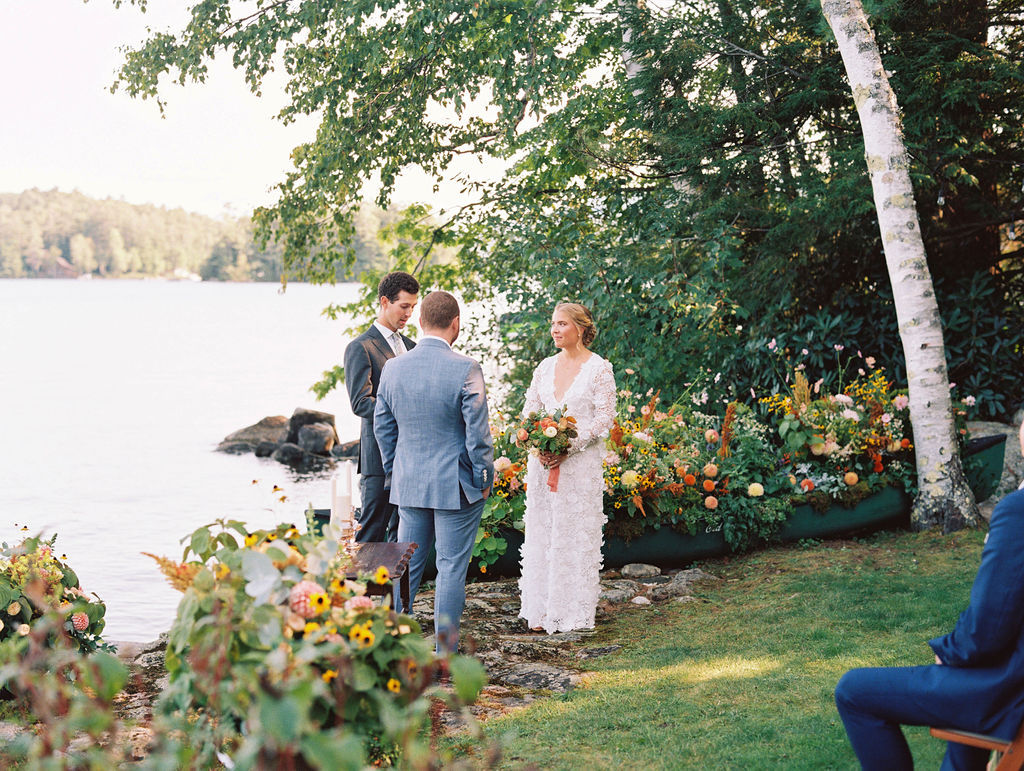 lake sunapee yacht club wedding